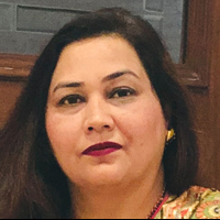 DR. AARTI KAPOOR